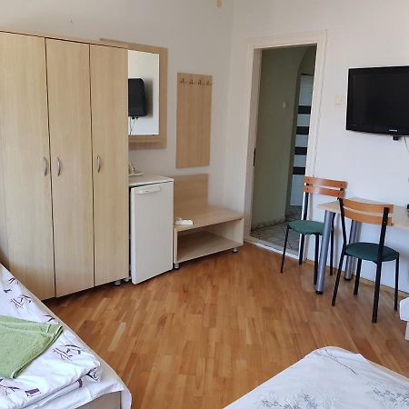 Livingpalanga Meta1 Apartment Exterior photo