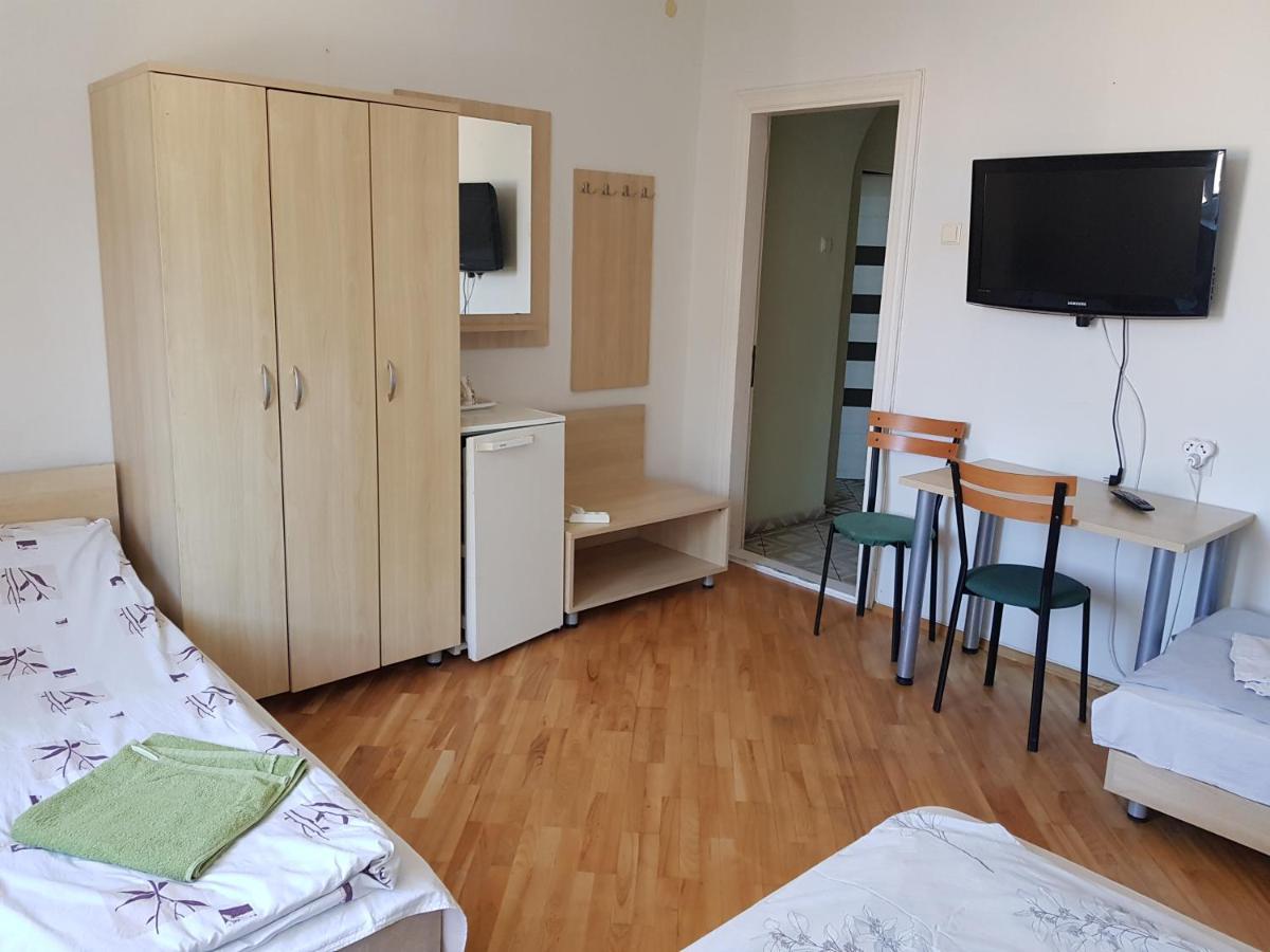 Livingpalanga Meta1 Apartment Exterior photo